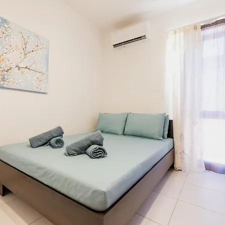 Gem With Terrace Close To The Sea