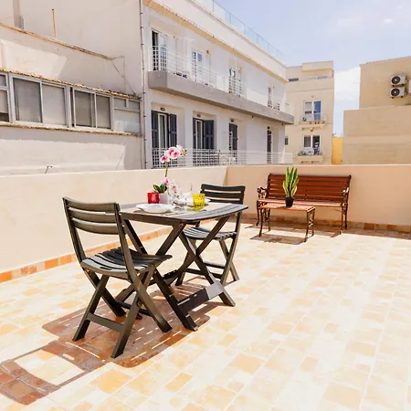 Gem With Terrace Close To The Sea Lejlighed *